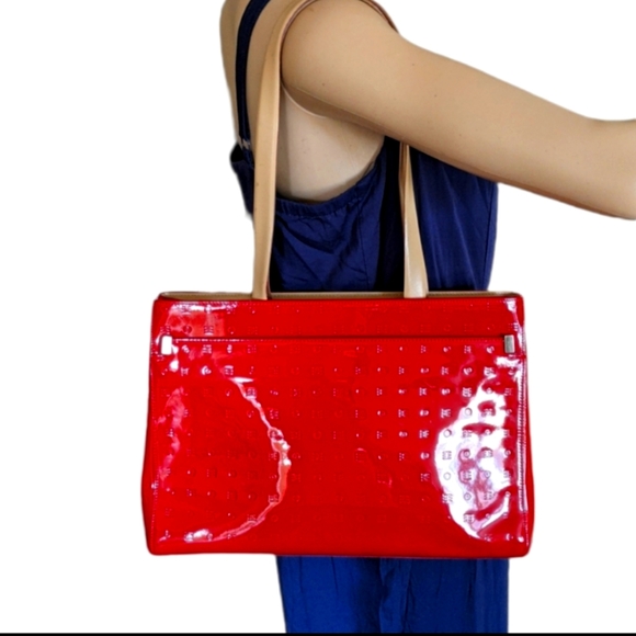 Arcadia Handbags - Arcadia Shoulder Handbag Patent Leather